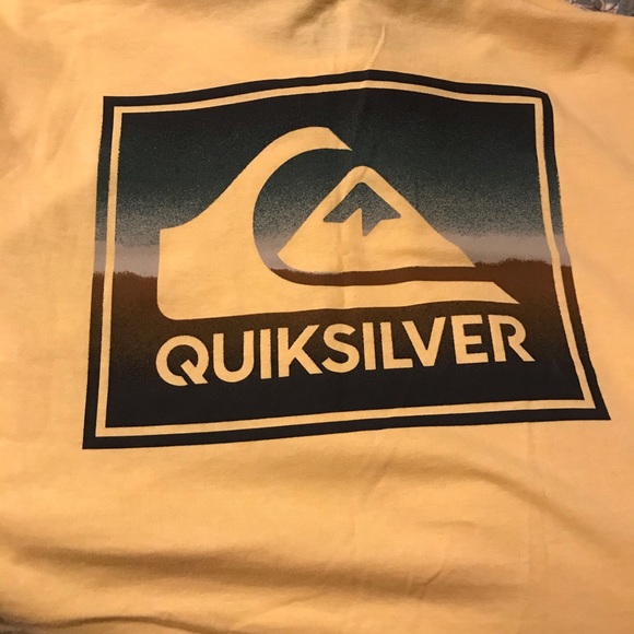 Mens large new quicksilver tee shirt - Picture 2 of 2